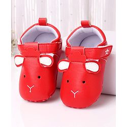 Cute Walk by Babyhug Booties Face Design with Velcro Closure - Red