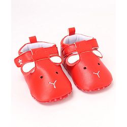 Cute Walk by Babyhug Booties Face Design with Velcro Closure - Red