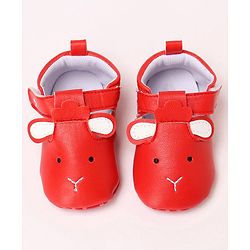 Cute Walk by Babyhug Booties Face Design with Velcro Closure - Red