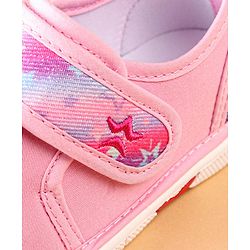 Cute Walk by Babyhug Casual Shoes With Velcro Closure Star Print - Pink