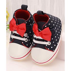 Cute Walk by Babyhug Slip On Booties with Bow Applique & Polka Dots Print - Blue