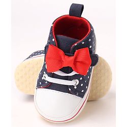 Cute Walk by Babyhug Slip On Booties with Bow Applique & Polka Dots Print - Blue
