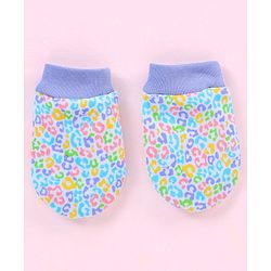 Babyhug 100% Cotton Abstract Printed Cap Mittens & Booties Purple - Diameter 10 cm
