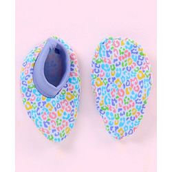 Babyhug 100% Cotton Abstract Printed Cap Mittens & Booties Purple - Diameter 10 cm