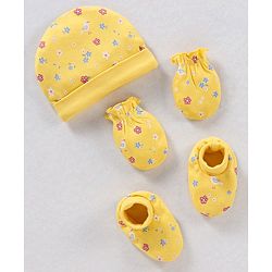 Babyhug 100% Cotton Cap Mittens & Booties Floral Print Yellow- Diameter 11.5 cm