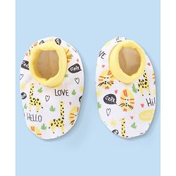 Babyhug 100% Cotton Mittens and Booties Wild Animal Print - White