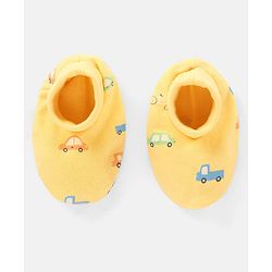 Babyhug 100% Cotton Mittens and Booties Car Print - Yellow