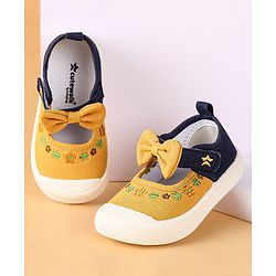 Cute Walk by Babyhug Velcro Closure Casual Shoes  with Floral Embroidery and Bow Applique - Yellow