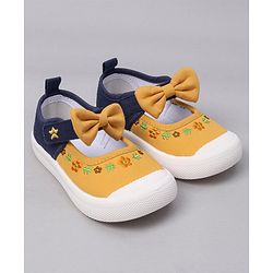 Cute Walk by Babyhug Velcro Closure Casual Shoes  with Floral Embroidery and Bow Applique - Yellow