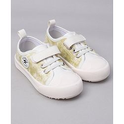 Cute Walk by Babyhug Velcro Closure Casual Shoes - Off White