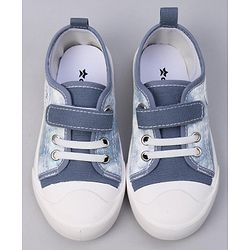 Cute Walk by Babyhug Velcro Closure Casual Shoes - Blue