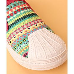 Cute Walk by Babyhug Slip On Printed Casual Shoes - Pink