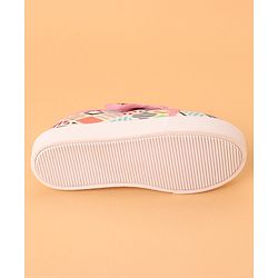 Cute Walk by Babyhug Casual Shoes with Velcro Closure Geometric Pattern - Pink