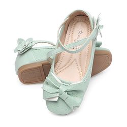 Cute Walk by Babyhug Bellies with Velcro Closure & Bow Applique - Green