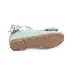Cute Walk by Babyhug Bellies with Velcro Closure & Bow Applique - Green