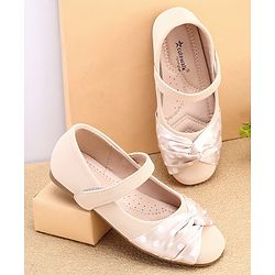 Cute Walk by Babyhug Bellies with Velcro Closure with Applique - Beige