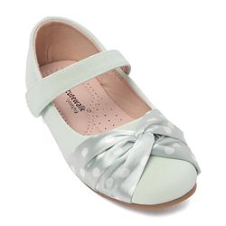 Cute Walk by Babyhug Bellies with Velcro Closure with Applique - Beige