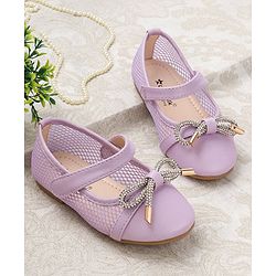 Cute Walk By Babyhug Bellies with Velcro Closure & Bow Applique - Pink