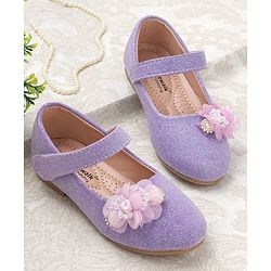 Cute Walk by Babyhug Bellies with Buckle Closure Floral Applique - Purple