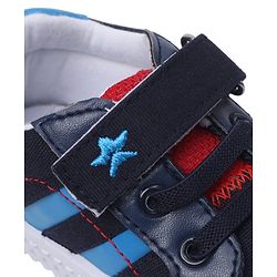 Cute Walk by Babyhug Casual Shoes with Velcro Closure Solid Colour - Blue