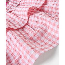 Babyhug 100% Cotton Half Sleeves Checked Top & Jeans Set Floral Embroidery- Pink & Blue
