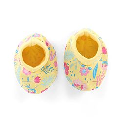 Babyhug 100% Cotton Knit Mittens & Booties Set Floral Print - Yellow