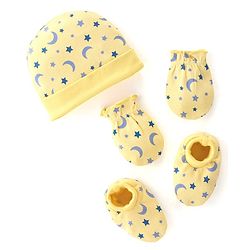 Babyhug 100% Cotton Cap Mittens & Booties Moon & Stars Print Yellow- Diameter 9.5 cm