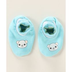 Babyhug 100% Cotton Cap Mittens & Booties Bear Print- Blue Cap Diameter- 10 Cm, Mittens Dim- 9.5 Cm, Booties Dim- 10.5 Cm, No of Pcs- 5, Size- 0-3M