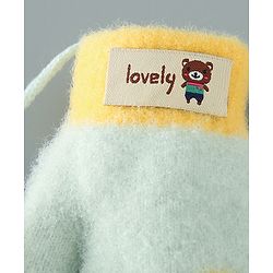 Babyhug Gloves With Bear Patch- Light Green
