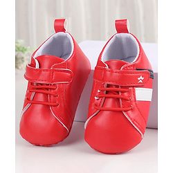 Cute Walk by Babyhug Velcro Closure Booties - Red