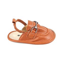 Cute Walk by Babyhug Slip On Booties Solid Color - Brown