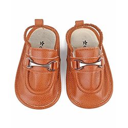 Cute Walk by Babyhug Slip On Booties Solid Color - Brown