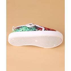 Cute Walk by Babyhug Velcro Closure Gradient Printed Casual Shoes - Green