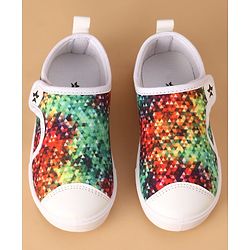Cute Walk by Babyhug Velcro Closure Gradient Printed Casual Shoes - Green