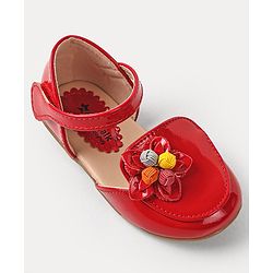 Cute Walk By Babyhug Bellies with Velcro Closure & Floral Applique - Red