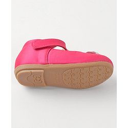 Cute Walk by Babyhug Bellies With Velcro Closure & Floral Applique - Pink