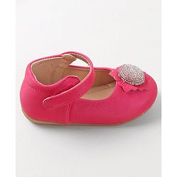 Cute Walk by Babyhug Bellies With Velcro Closure & Floral Applique - Pink