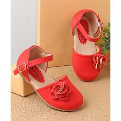 Cute Walk by Babyhug Bellies With Buckle Closure & Floral Applique - Red