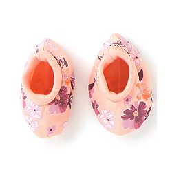 Babyhug 100% Cotton Knit Flower Printed Cap Mittens & Booties Set- Peach