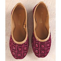 Cute Walk by Babyhug Slip On Mojaris with Sequins & Embroidery Detailing - Purple