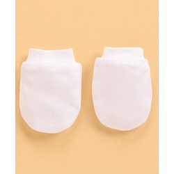 Babyhug 100 % Cotton Baby Clothing Gift Sets Pack of 7 - White