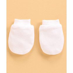 Babyhug 100 % Cotton Baby Clothing Gift Sets Pack of 7 - White