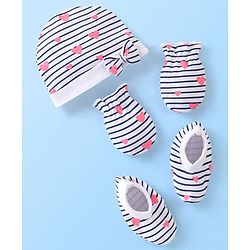 Babyhug 100% Cotton Cap Mittens And Booties Heart Printed - White
