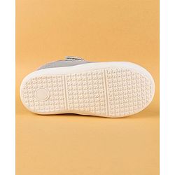 Cute Walk by Babyhug Velcro Closure Casual Shoes - Pink