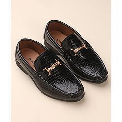 Cute Walk by Babyhug Slip On Formal & Partywear Shoes with Applique - Black