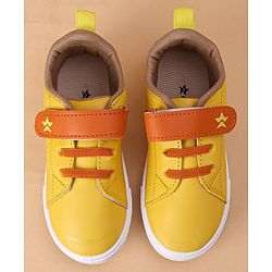 Cute Walk by Babyhug Casual Shoes with Velcro Closure Tiger Print - Yellow