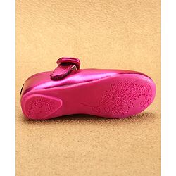 Cute Walk by Babyhug Velcro Closure Ballerina Bow Applique - Fuschia