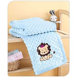 Babyhug Velvet Lion Embroidered Lightweingt Bubble Blanket - Blue