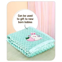 Babyhug Velvet Lion Embroidered Lightweingt Bubble Blanket - Blue