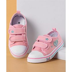 Cute Walk by Babyhug Velcro Closure Casual Shoes Heart Applique - Pink